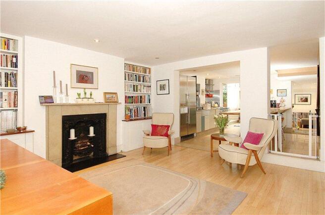105 Barnsbury Street, London N1, exterior